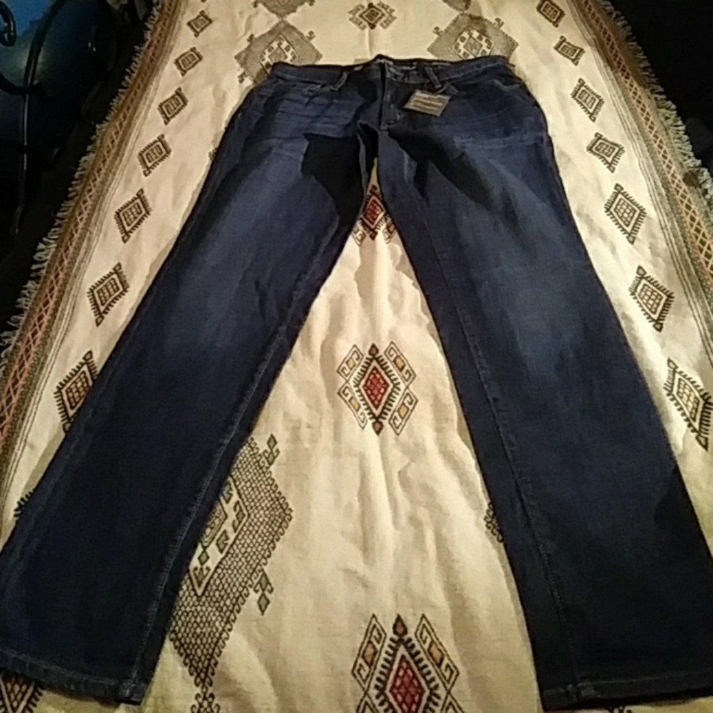 Brand new Jean.